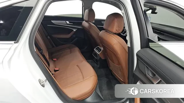 Audi A6 (C8) 2023 Белый из Кореи, фото 3