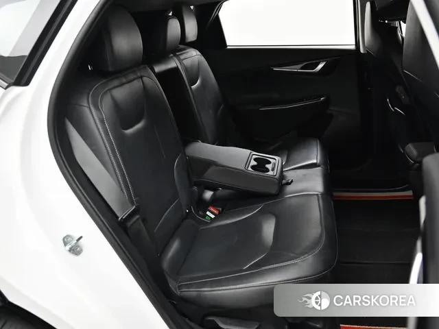 Kia EV6 2023 Белый из Кореи, фото 3