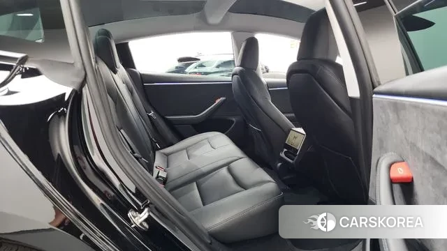 Tesla Model 3 2024 Черный из Кореи, фото 3