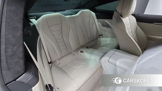 BMW 8 Series (G15) 2023 Серый из Кореи, фото 3