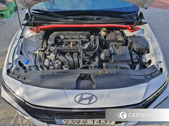 Hyundai The New Avante (CN7) 2023 Белый из Кореи, фото 3