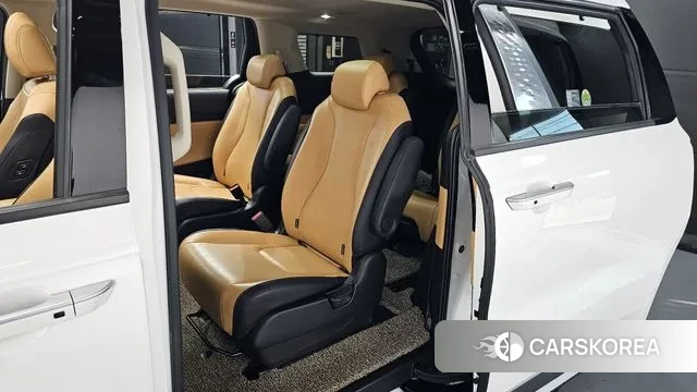 Kia Carnival 4th generation 2021 Белый из Кореи, фото 3