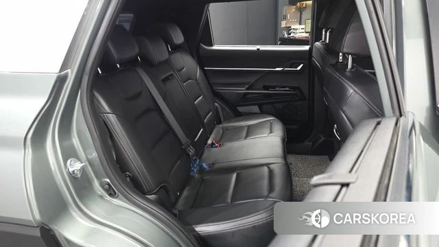 Ssangyong Torres 2023 Светло-зеленый из Кореи, фото 3