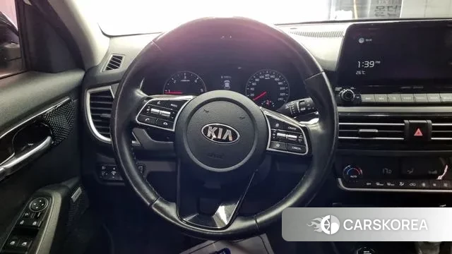 Kia Seltos 2020 Белый из Кореи, фото 3