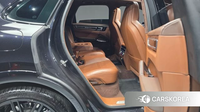 Porsche Cayenne (PO536) 2020 Черный из Кореи, фото 3