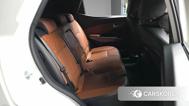 Ssangyong Tivoli Armor 2018 Белый из Кореи, фото 3