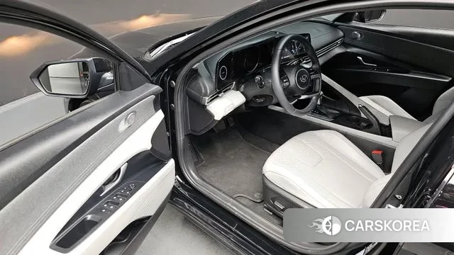 Hyundai Avante (CN7) 2023 Черный из Кореи, фото 3