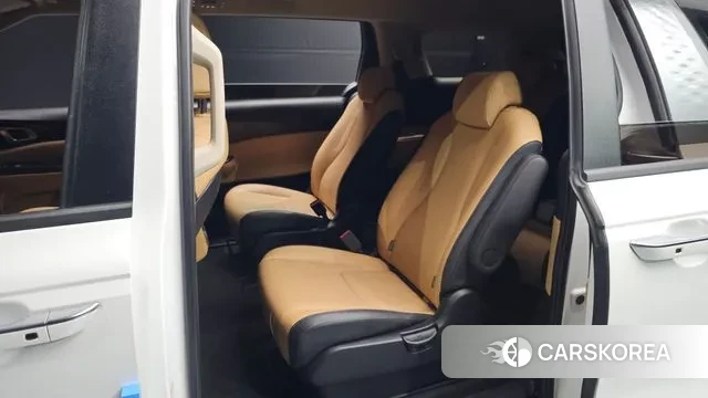 Kia Carnival 4th generation 2023 Белый из Кореи, фото 3