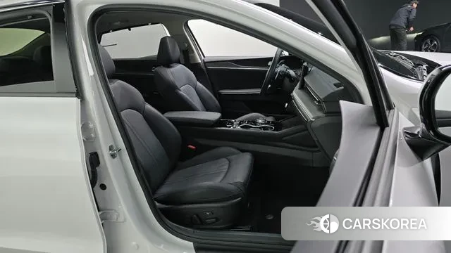 Kia The New K5 3rd generation 2024 Белый из Кореи, фото 3