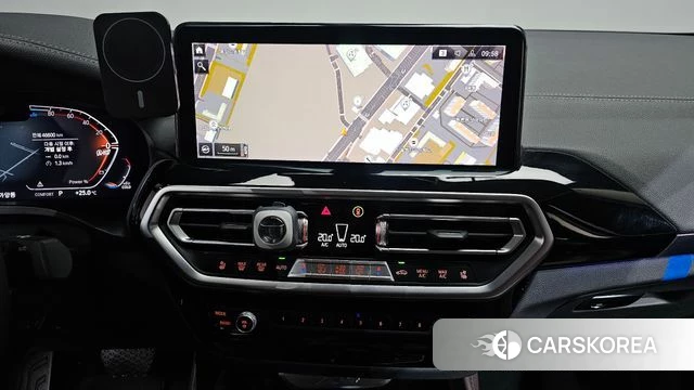 BMW X4 (G02) 2023 Черный из Кореи, фото 3