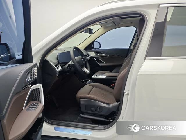 BMW X1 2024 Белый из Китая, фото 3