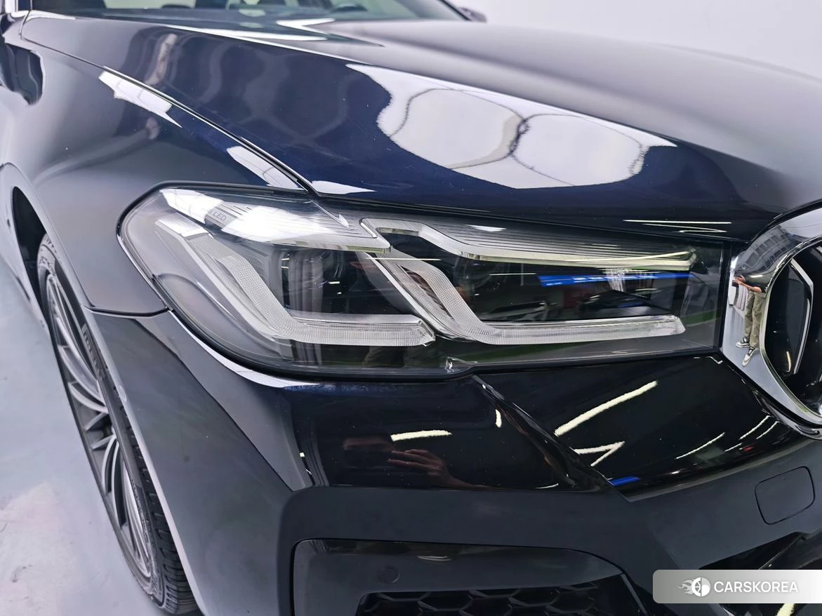 BMW 5 series 2023 Черный из Китая, фото 3