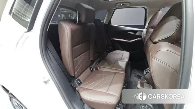 BMW 2 Series Active Tourer (U06) 2025 Белый из Кореи, фото 3