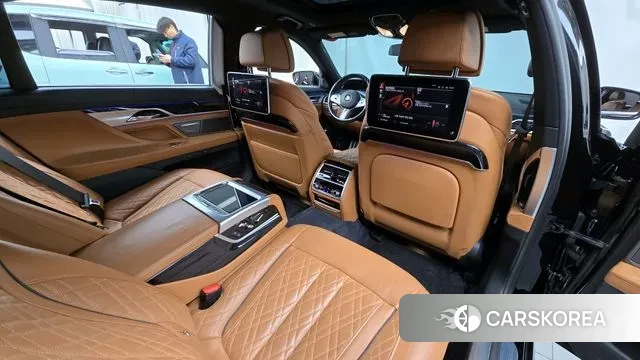 BMW 7 Series (G11) 2019 Черный из Кореи, фото 3