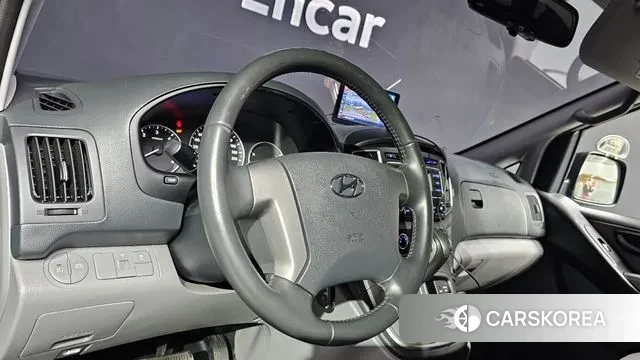 Hyundai The New Grand Starex 2019 Серебристо-серый из Кореи, фото 3