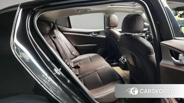 Kia Stinger id 3880207 из Кореи 3