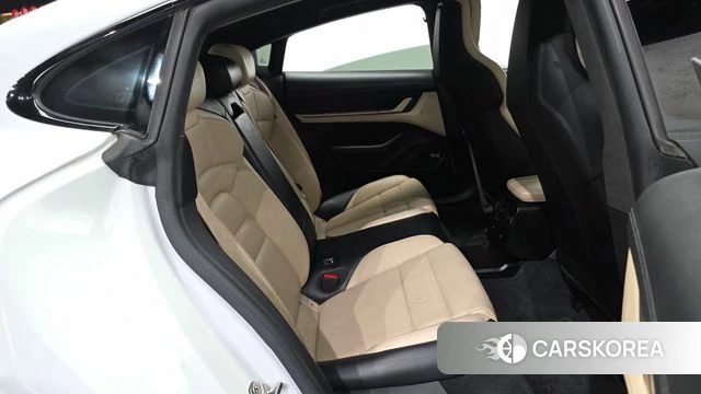 Porsche Taycan 2021 Белый из Кореи, фото 3