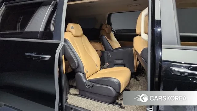 Kia Carnival 4th generation 2022 Черный из Кореи, фото 3