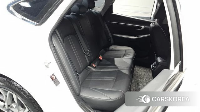 Hyundai Sonata (DN8) 2022 Белый из Кореи, фото 3