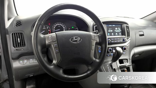 Hyundai The New Grand Starex 2021 Серебряный из Кореи, фото 3