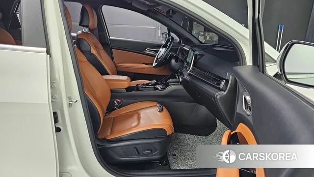 Kia Sportage 5th Generation 2021 Белый из Кореи, фото 3