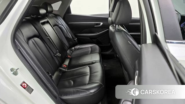 Hyundai Sonata (DN8) 2022 Белый из Кореи, фото 3