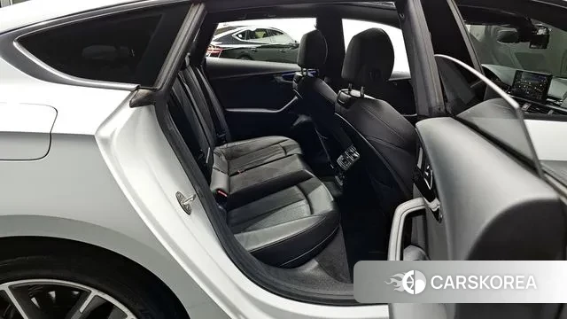 Audi A5 (F5) 2021 Белый из Кореи, фото 3