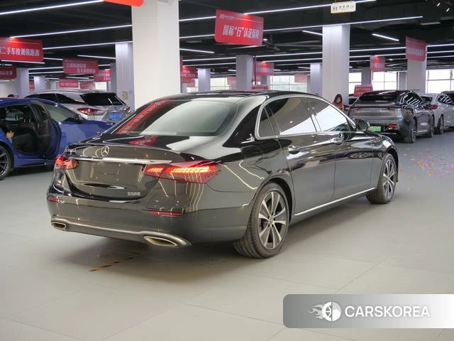 Mercedes-Benz E-class PHEV 2023 Черный из Китая, фото 3