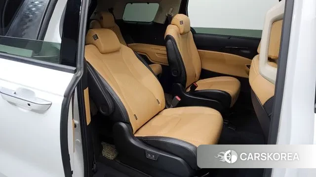 Kia Carnival 4th generation 2022 Белый из Кореи, фото 3