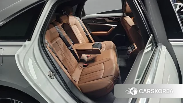 Audi A6 (C8) id 2884323 из Кореи 3