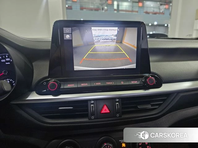 Kia The New K3 2nd generation 2023 Белый из Кореи, фото 3