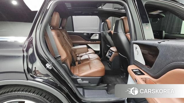 Lincoln Aviator 2nd generation 2024 Черный из Кореи, фото 3