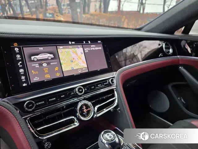 Bentley Flying Spur 3rd Generation 2023 Белый из Кореи, фото 3