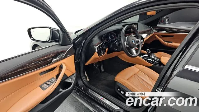 BMW 5 Series (G30) 2022 Серый из Кореи, фото 3