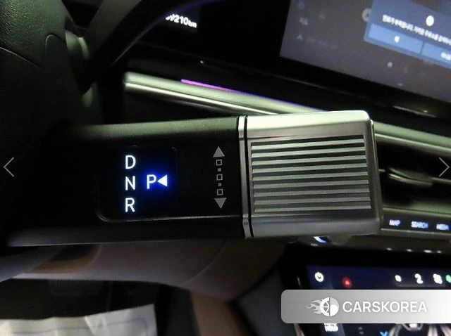 Hyundai Grandeur (GN7) 2023 Серебристо-серый из Кореи, фото 3