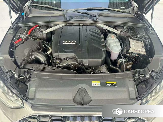 Audi A4 (import) 2021 Темно-серый из Китая, фото 3
