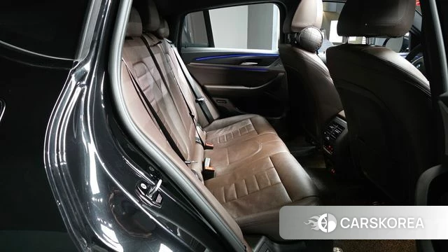 BMW X4 (G02) 2021 Черный из Кореи, фото 3