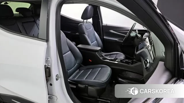 Chevrolet (GM Daewoo) Bolt EUV 2022 Белый из Кореи, фото 3