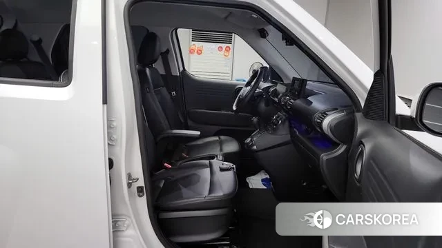 Hyundai Casper 2022 Белый из Кореи, фото 3