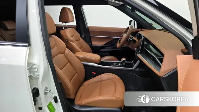 Ssangyong Torres 2022 Белый из Кореи, фото 3