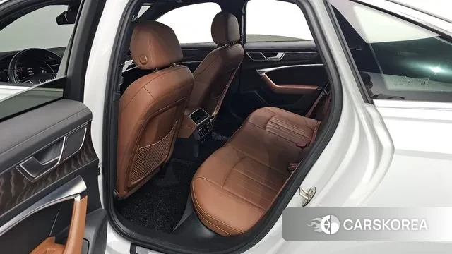 Audi A6 (C8) 2022 Белый из Кореи, фото 3