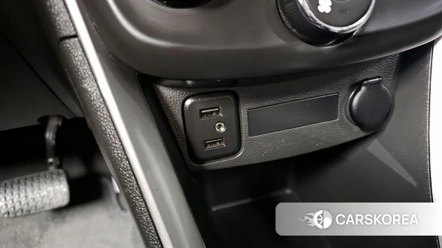 Chevrolet (GM Daewoo) The New Trax 2021 Белый из Кореи, фото 3
