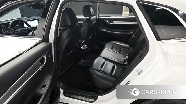 Hyundai The New Grandeur IG 2022 Белый из Кореи, фото 3