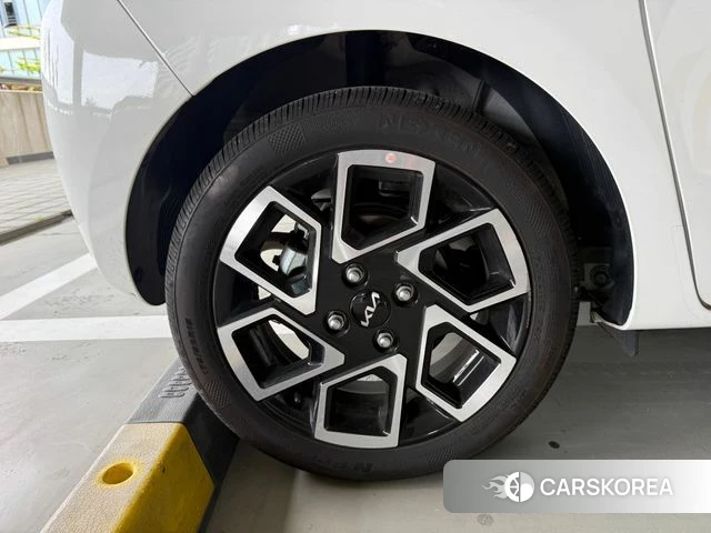 Kia The New Kia Ray 2024 Белый из Кореи, фото 3