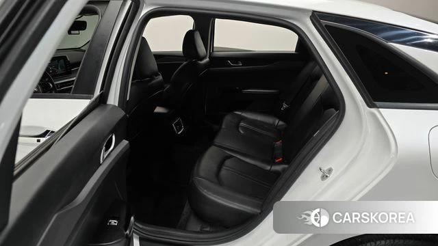 Kia K5 3rd generation 2021 Белый из Кореи, фото 3