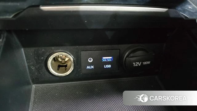 Hyundai Avante AD 2018 Черный из Кореи, фото 3