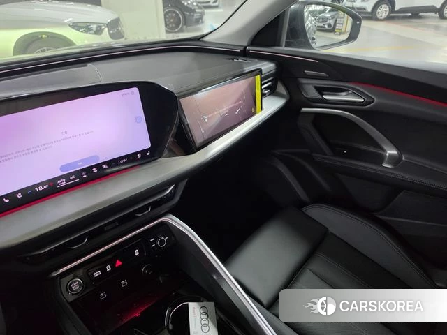 Audi Q5 (80A) 2026 Серый из Кореи, фото 3