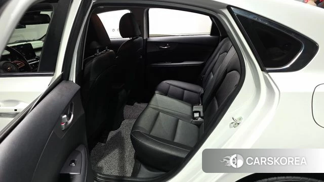 Kia Come New K3 2019 Белый из Кореи, фото 3