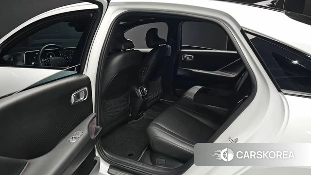 Hyundai Ionic 6 2023 Белый из Кореи, фото 3