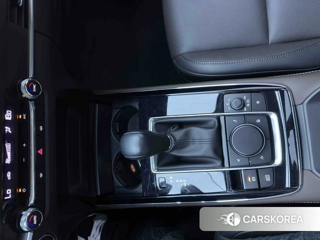 Mazda CX-30 2022 Красный из Китая, фото 3